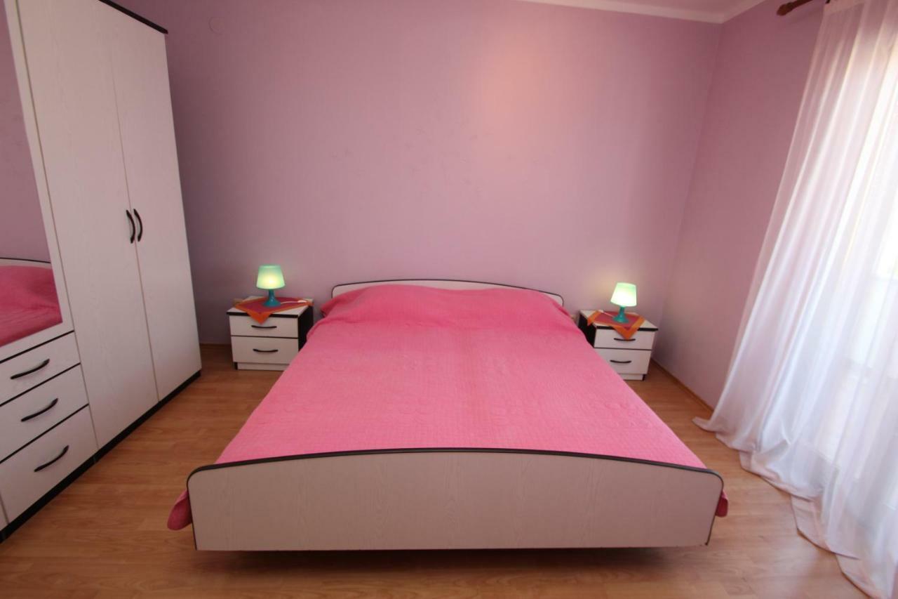 Apartment Sandi Врсар Екстер'єр фото
