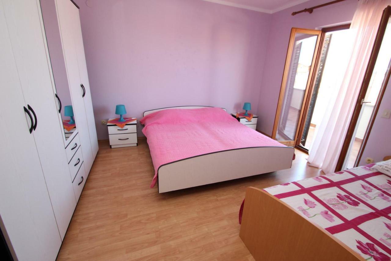 Apartment Sandi Врсар Екстер'єр фото