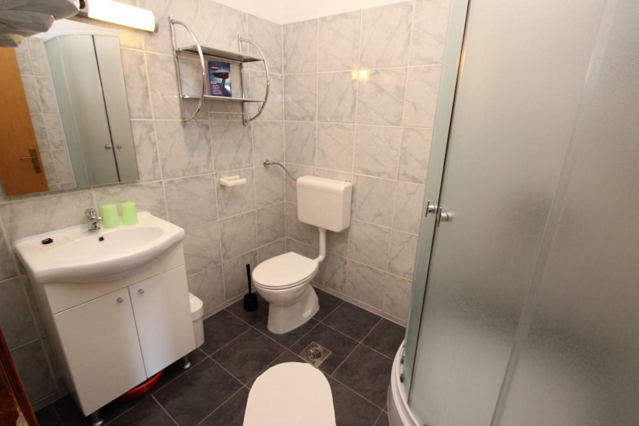 Apartment Sandi Врсар Екстер'єр фото